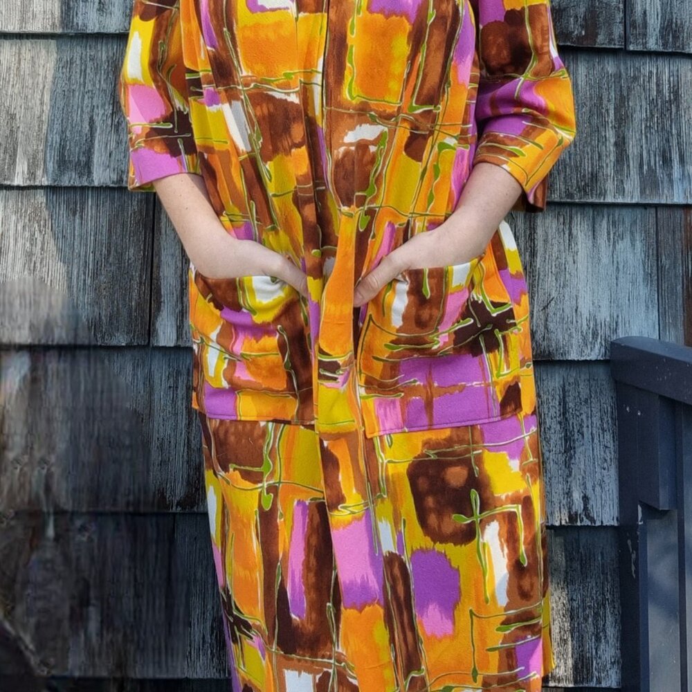 Tunic - Picture 2 of 3